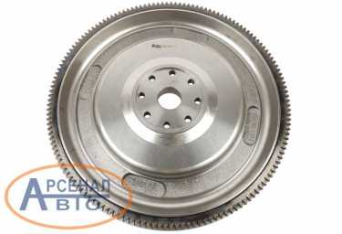 Маховик 100-33-015