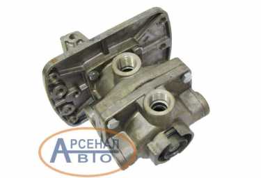 Кран тормозной главный 2-х секционный КамАЗ