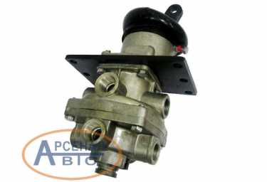 Кран 100-3514008-10