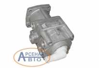 Кран тормозной главный Кран тормозной главный